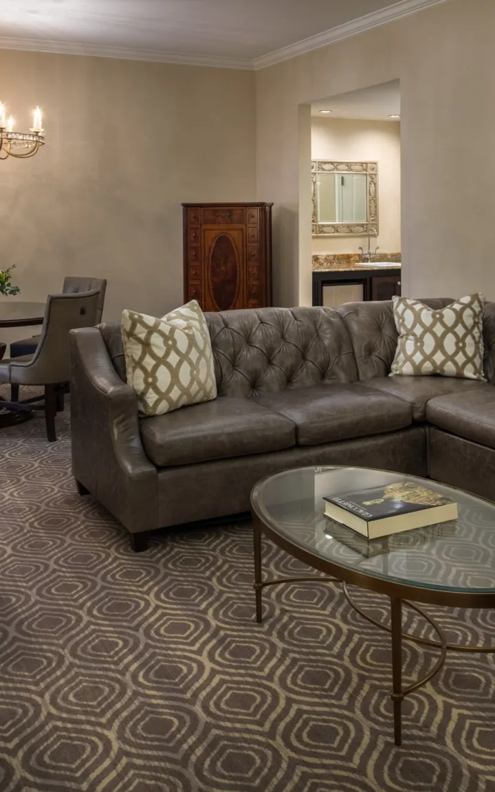 Parlor In An Astoria Suite At The Roosevelt New Orleans