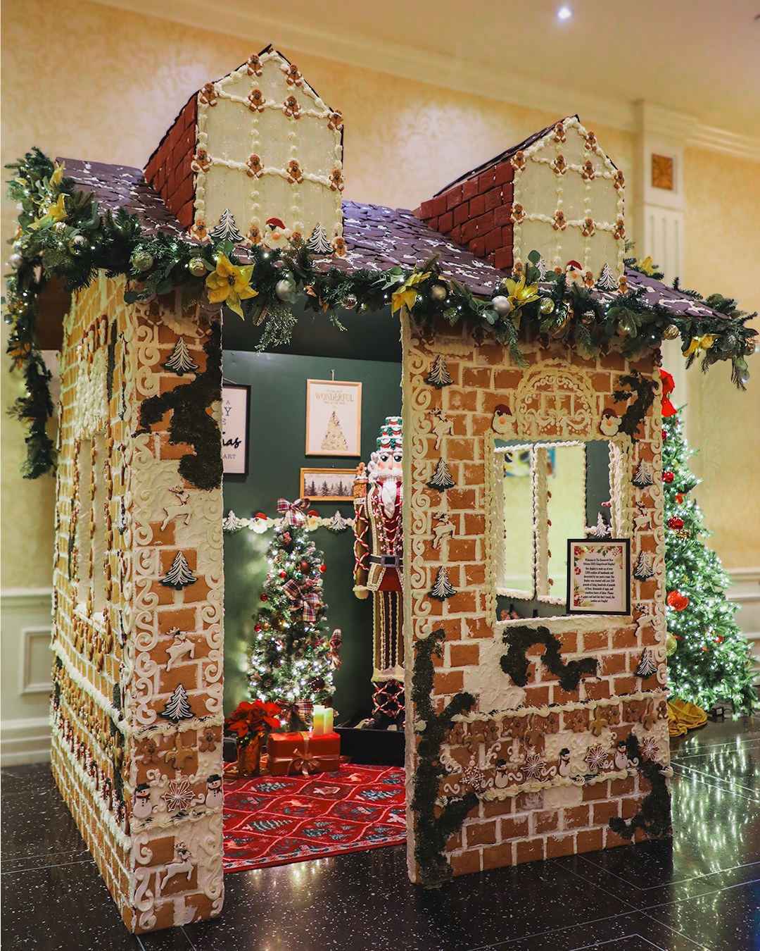 Roosevelt Gingerbreadhouse2025 02 (1)